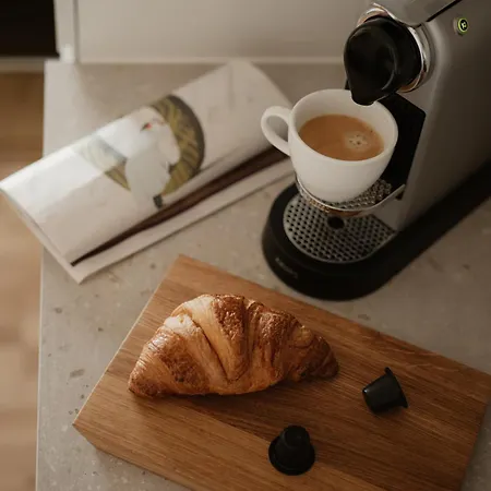 Clover House By Daniel&jacob's Apartahotel 4*