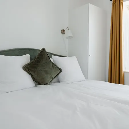 Clover House By Daniel&jacob's Apartahotel 4*